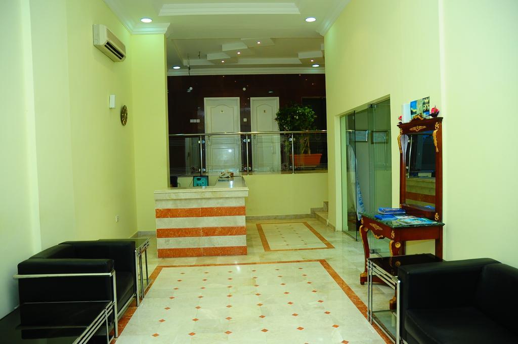Al Faisal Hotel Suites Sur Ngoại thất bức ảnh